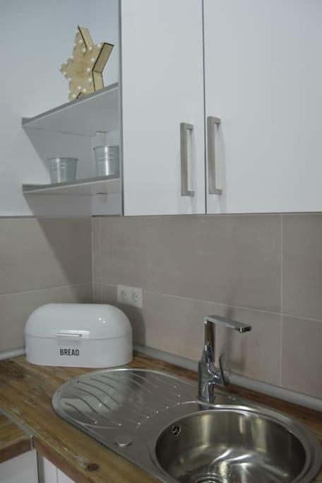 Apartamento Ana'S Cerca Del Parque Tecnologico Malaga Zewnętrze zdjęcie